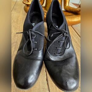 Freed of London Ballroom Practoce shoes - Women's 8.5 (US)